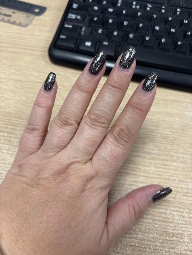 A second view of the dark sparkle set